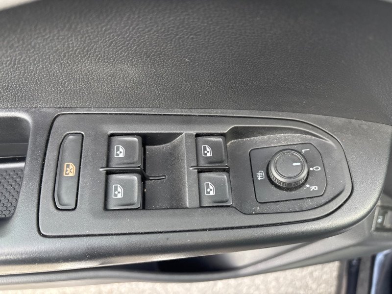 Volkswagen Taos Trendline 4MOTION  - Heated Seats 2022-8