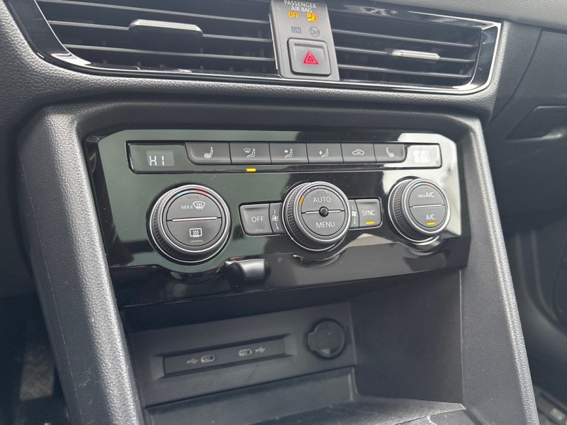 2022 Volkswagen Taos Comfortline 4MOTION  - Sunroof-18