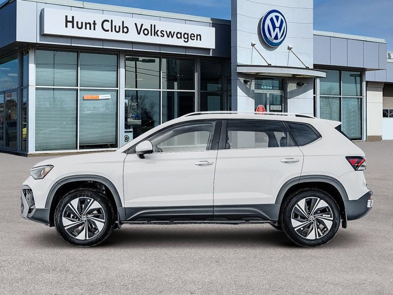 Volkswagen Taos Highline  - Leather Seats 2025-2