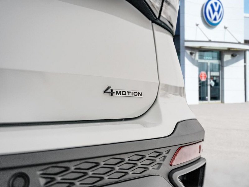 Volkswagen Taos Comfortline Black Edition 2025-8