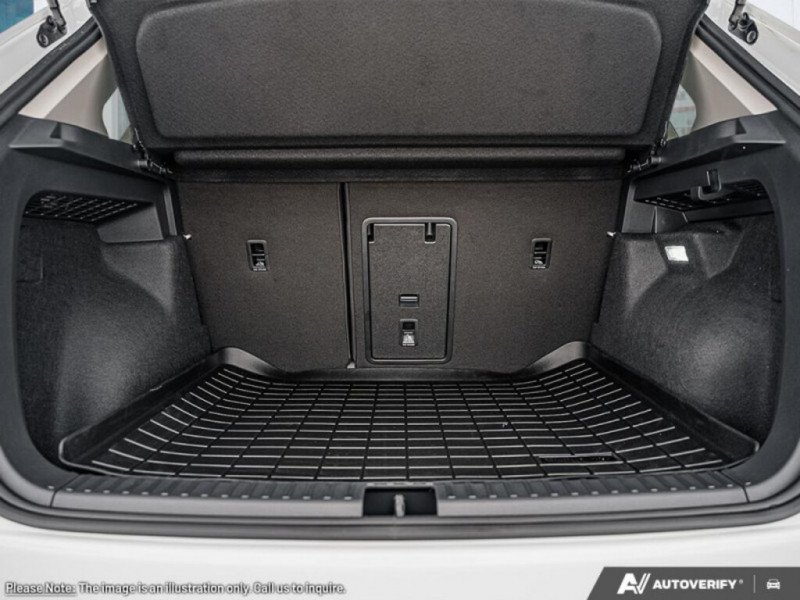 2026 Volkswagen Taos Comfortline Black Edition-5