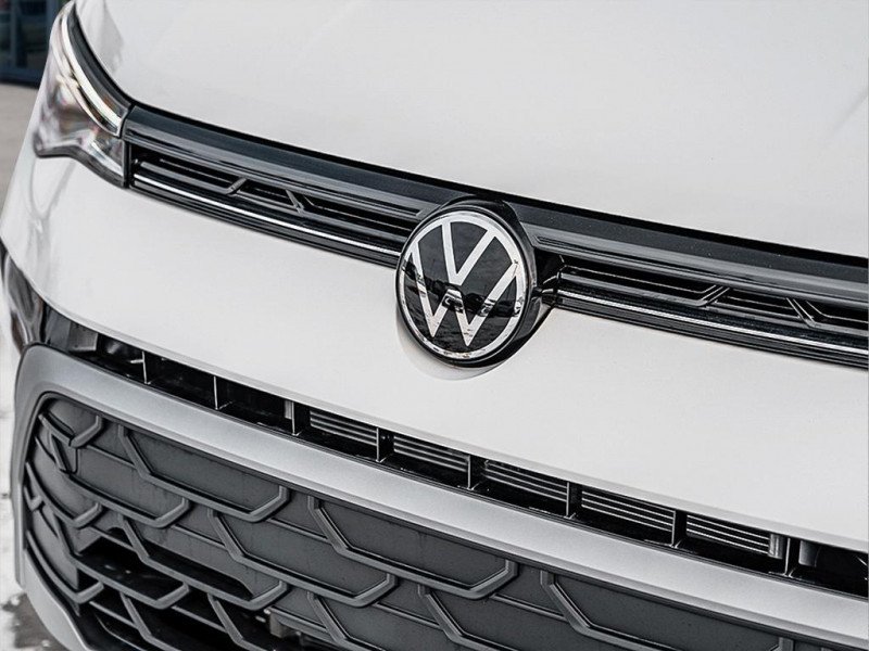 2026 Volkswagen Taos Trendline 4MOTION  - Heated Seats-6