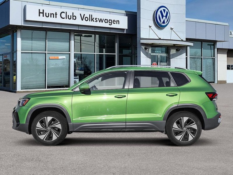 Volkswagen Taos Highline  - Leather Seats 2026-2