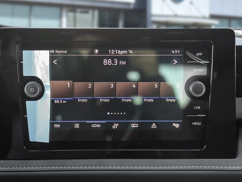 2026 Volkswagen Taos Comfortline Black Edition-16