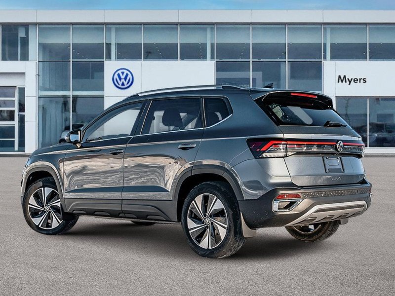 2026 Volkswagen Taos Highline  - Leather Seats-3