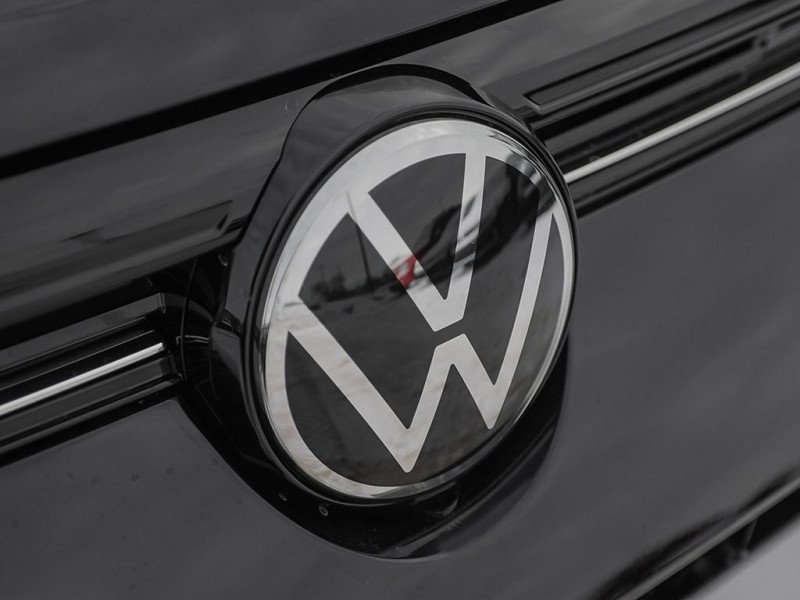 Volkswagen Taos Trendline 4MOTION  - Heated Seats 2026-8