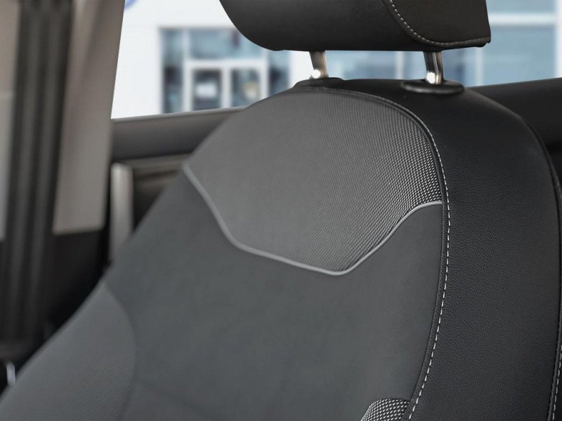 2026 Volkswagen Taos Comfortline Black Edition-17