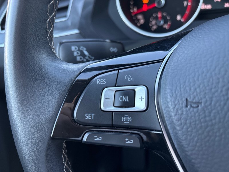 2021 Volkswagen Tiguan Comfortline 4MOTION  - Sunroof-16