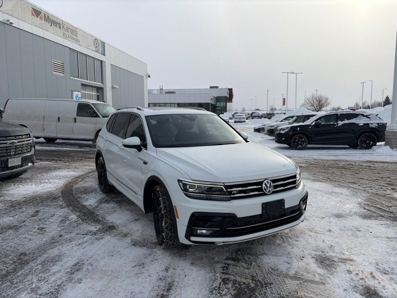 Volkswagen Tiguan Highline 4MOTION  - Sunroof 2021-5