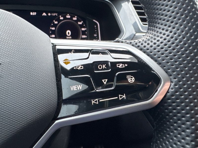 2022 Volkswagen Tiguan Comfortline R-Line Black Edition-15