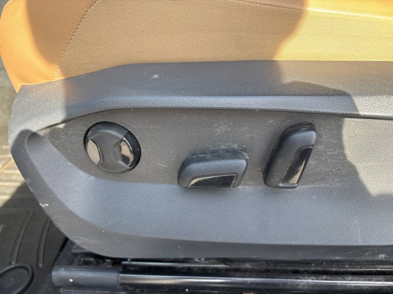 2023 Volkswagen Tiguan Comfortline R-Line Black Edition-9