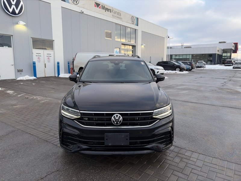 Volkswagen Tiguan Comfortline R-Line Black Edition 2023-5