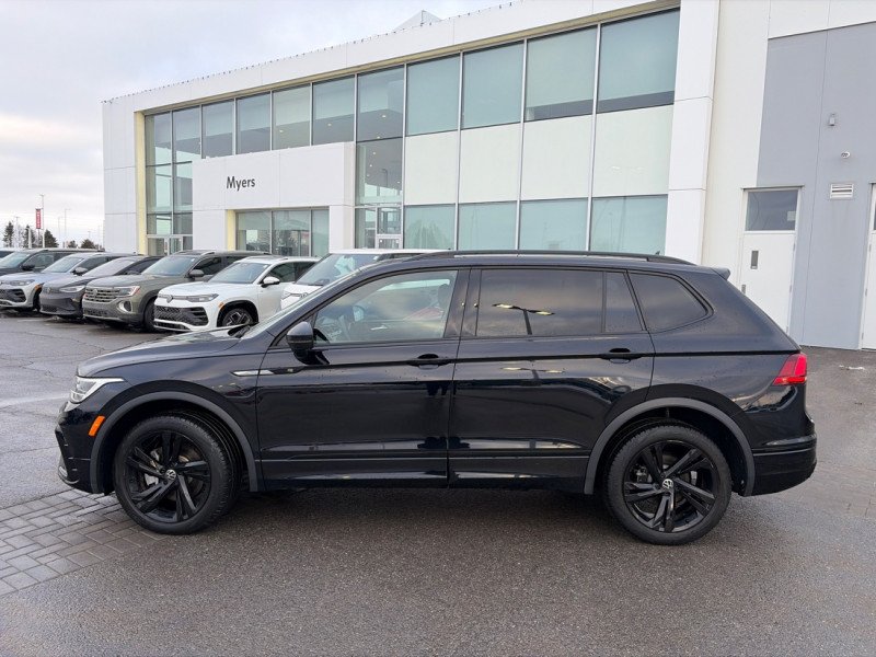 Volkswagen Tiguan Comfortline R-Line Black Edition 2023-1