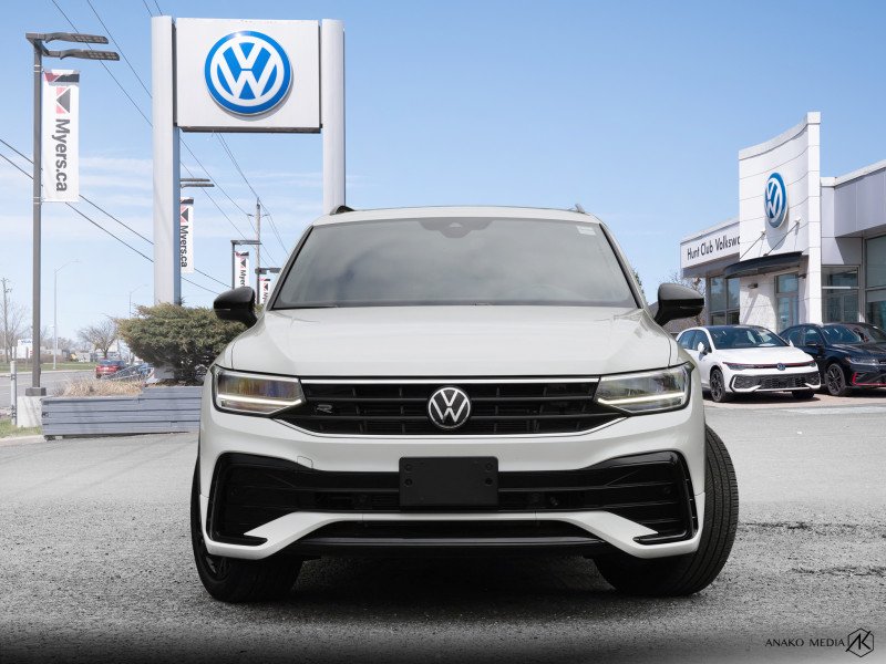 2024 Volkswagen Tiguan Comfortline R-Line Black Edition-4