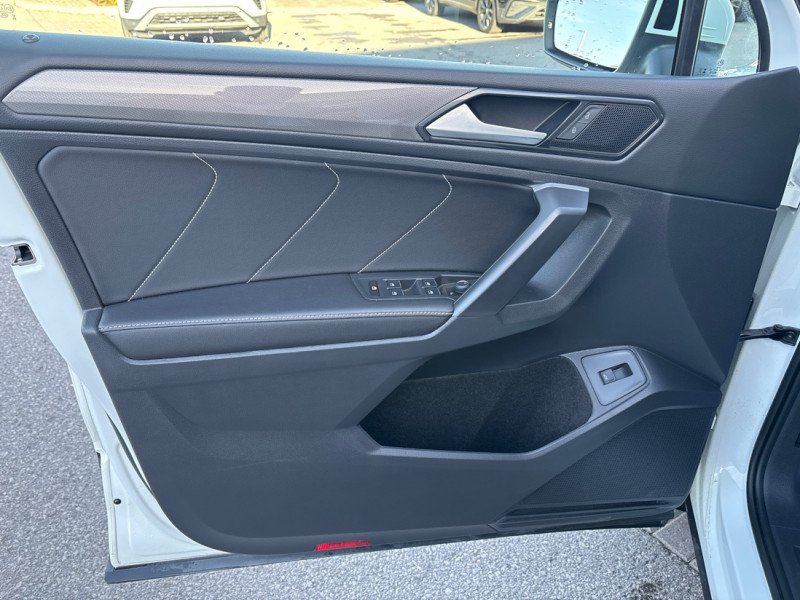 2024 Volkswagen Tiguan Comfortline  - Power Liftgate-8