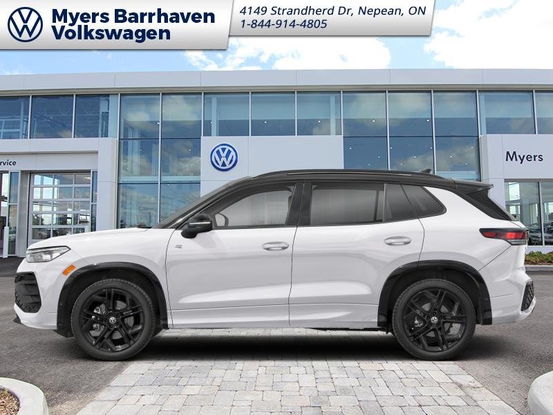 2026 Volkswagen Tiguan Comfortline R-Line Black Edition-0
