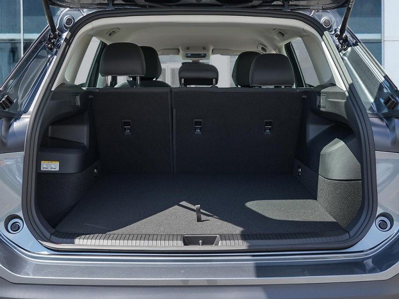 2026 Volkswagen Tiguan Trendline  -  Heated Seats-6