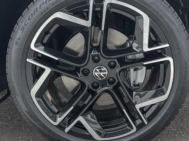 2026 Volkswagen Tiguan Highline Turbo R-Line-6