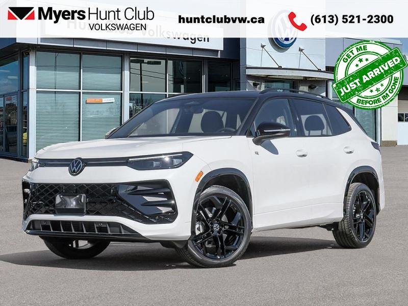 2026 Volkswagen Tiguan Comfortline R-Line Black Edition-0