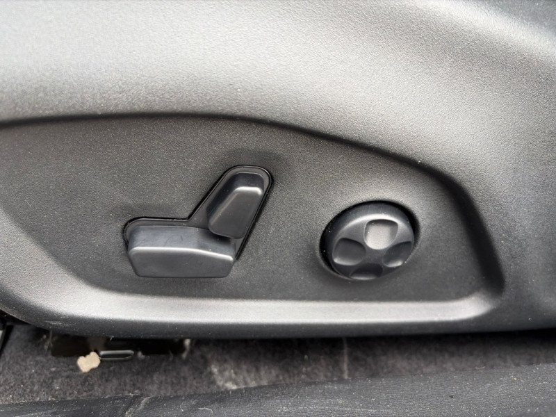 2020 Jeep Compass Limited  - Leather Seats -  Remote Start-18