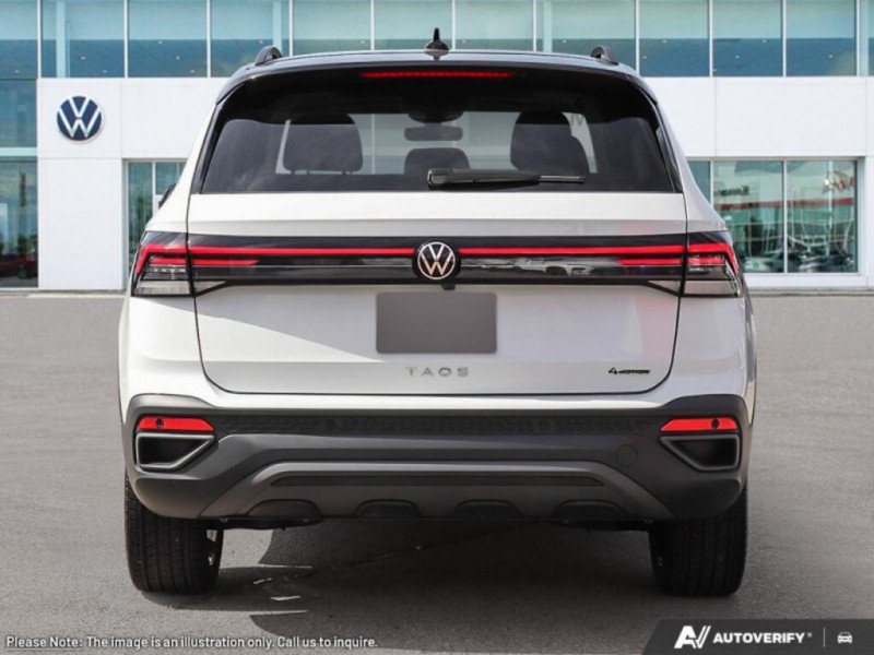 2026 Volkswagen Taos Comfortline Black Edition-30