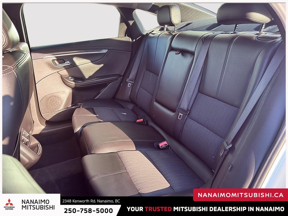 2017 Chevrolet Impala LT-10