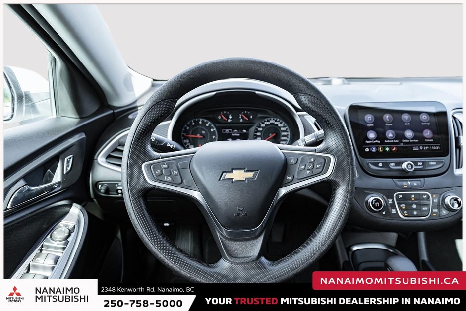 2022 Chevrolet Malibu LT-16