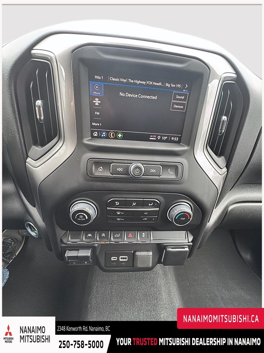 2024 Chevrolet Silverado 1500 Custom-17