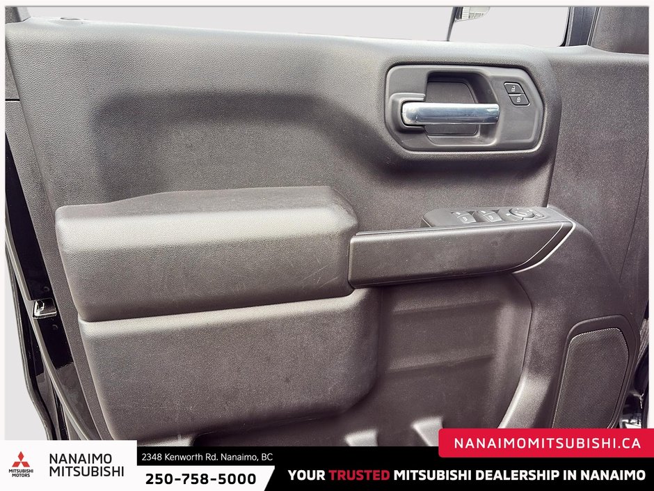 2024 Chevrolet Silverado 1500 Custom-11