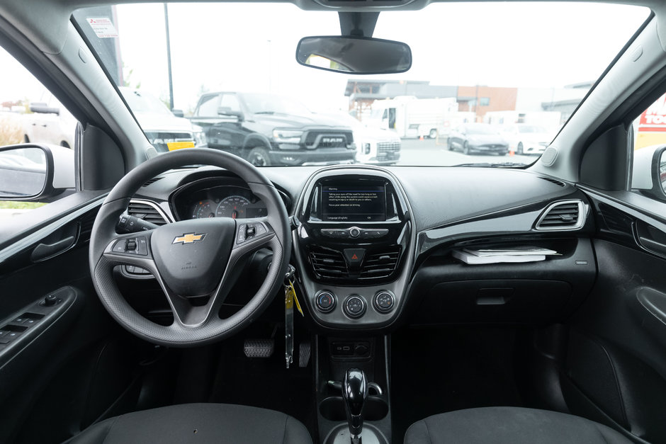 2022 Chevrolet Spark 1LT-10