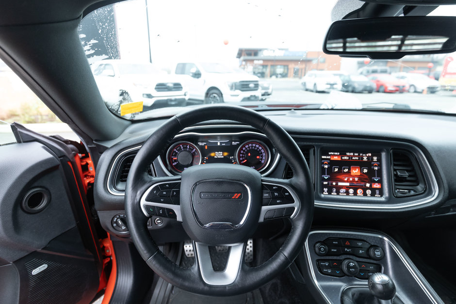 2017 Dodge Challenger R/T-11