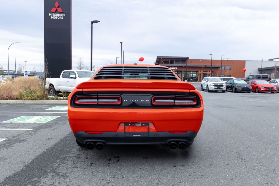 2017 Dodge Challenger R/T-4