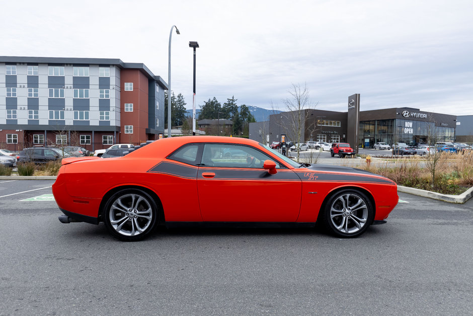 2017 Dodge Challenger R/T-6