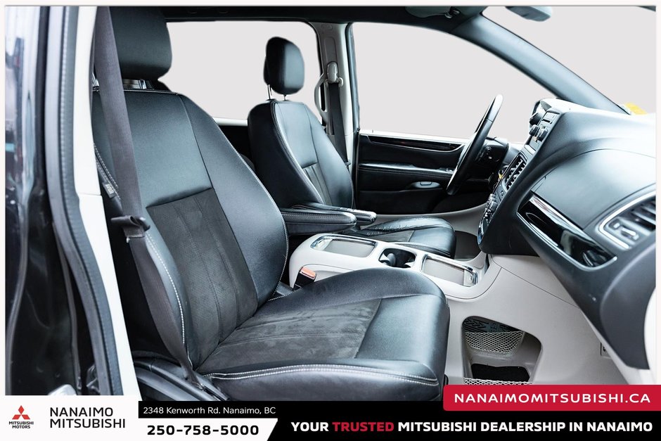 2019 Dodge Grand Caravan SXT Premium Plus-21
