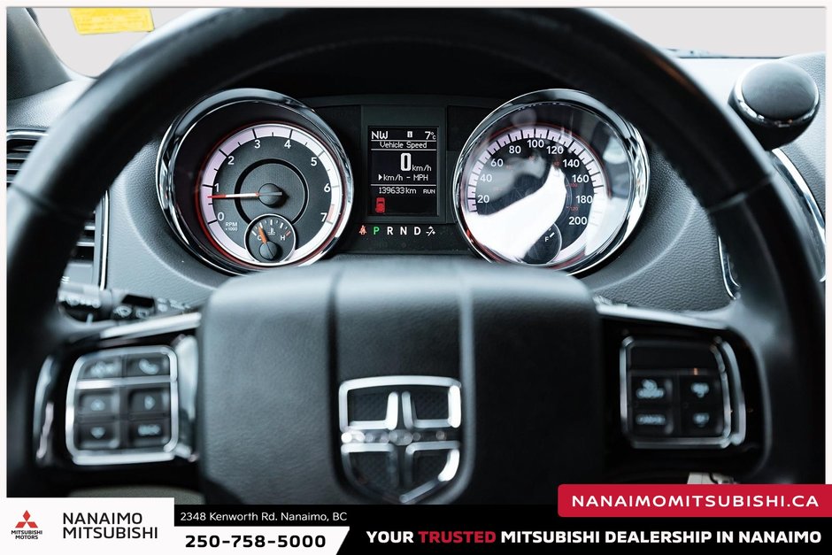 2019 Dodge Grand Caravan SXT Premium Plus-19