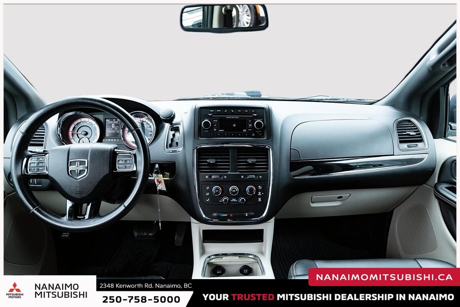 2019 Dodge Grand Caravan SXT Premium Plus-14