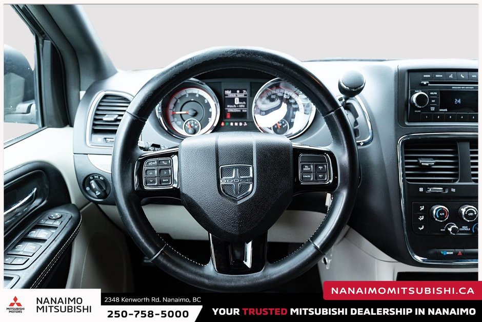 2019 Dodge Grand Caravan SXT Premium Plus-18