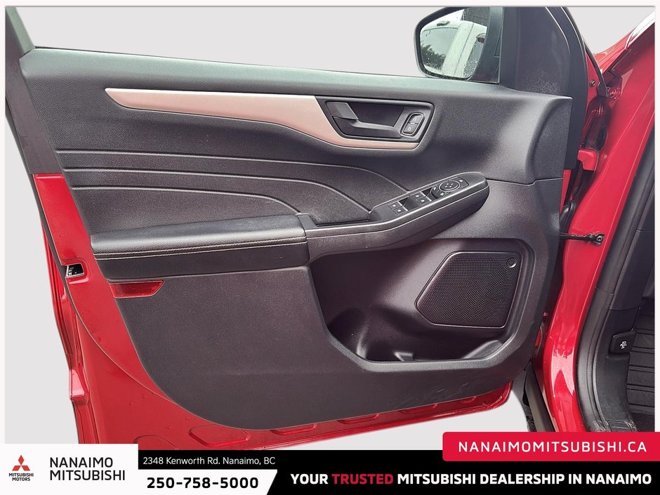 2022 Ford Escape Hybrid SE-10