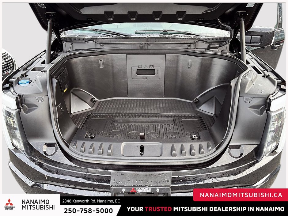 2023 Ford F-150 Lightning Platinum-9