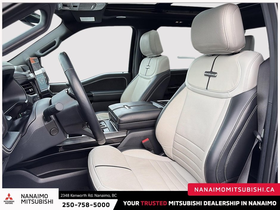 2023 Ford F-150 Lightning Platinum-10