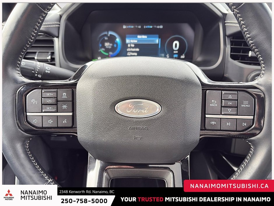 2023 Ford F-150 Lightning Platinum-16