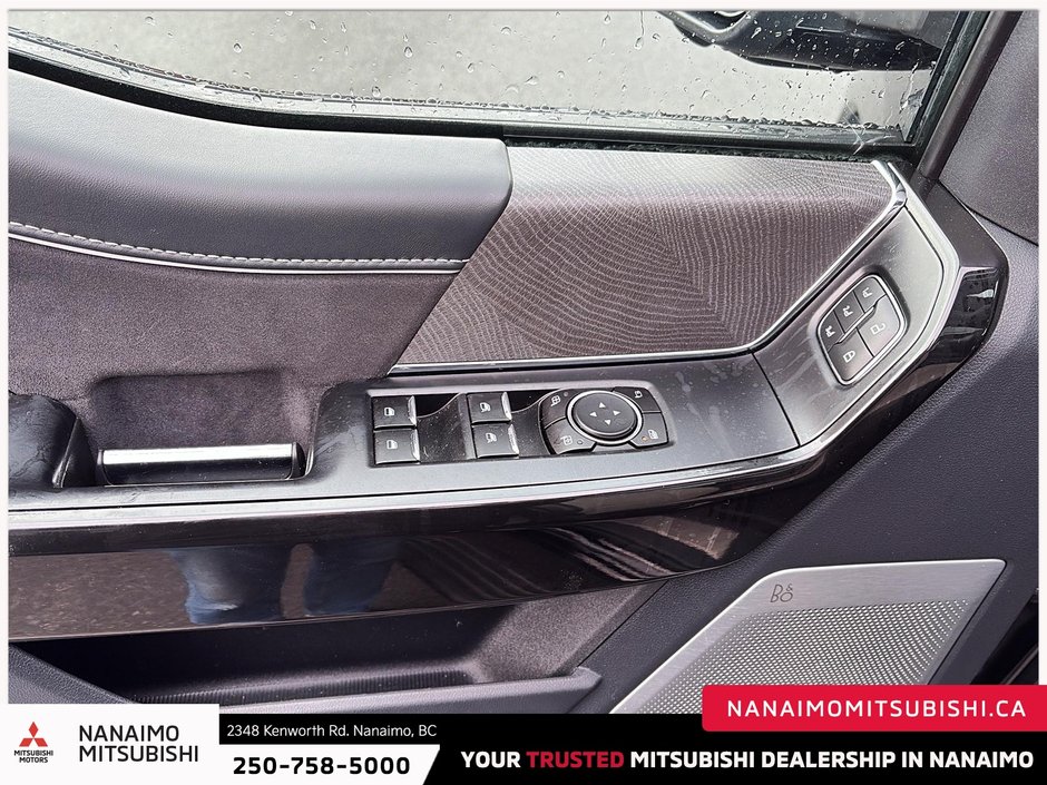 2023 Ford F-150 Lightning Platinum-14