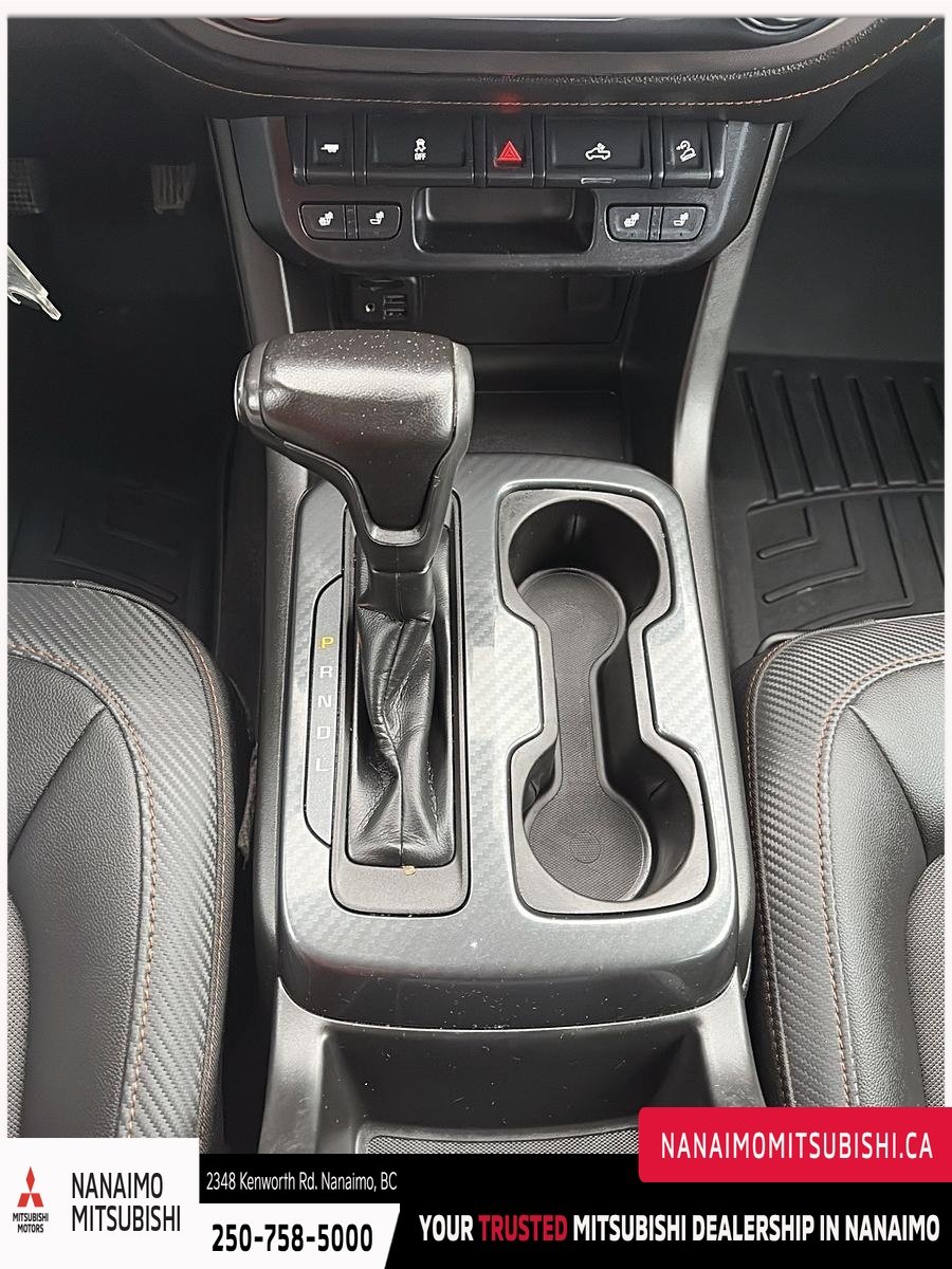 2021 GMC Canyon AT4 w/Cloth-17