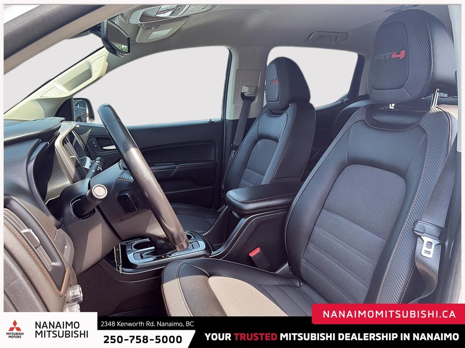 2022 GMC Canyon AT4 w/Cloth-8