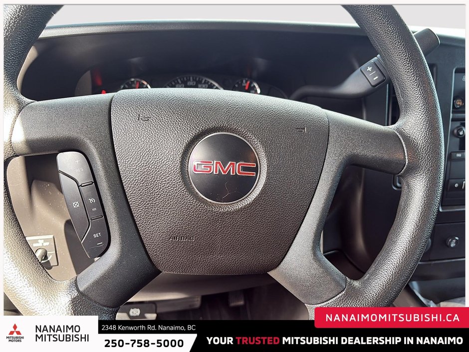 2023 GMC Savana 2500 Work Van-11