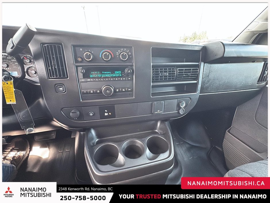 2023 GMC Savana 2500 Work Van-14