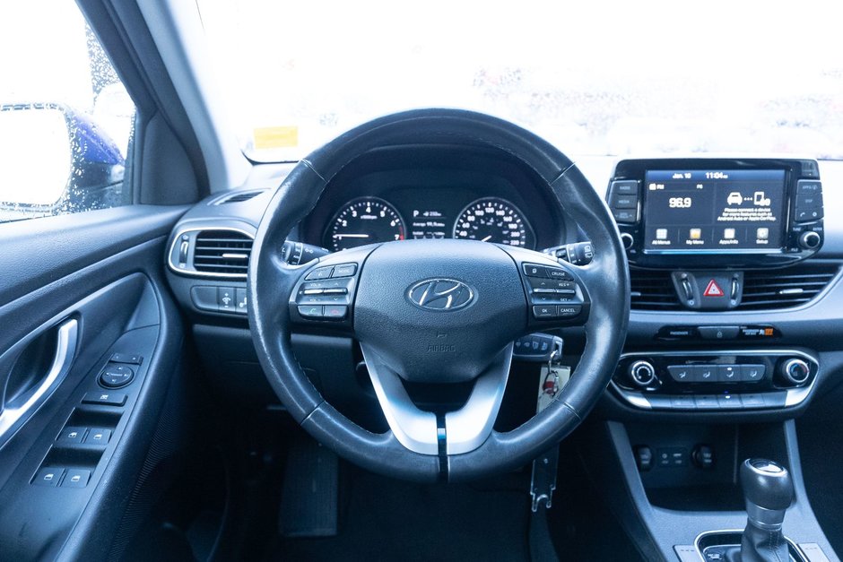 2019 Hyundai Elantra GT Preferred-12