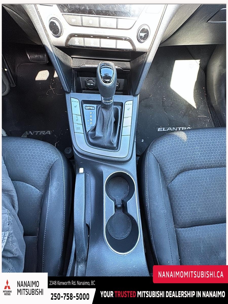 2017 Hyundai Elantra GLS-17