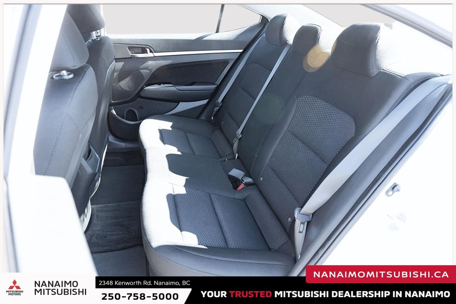 2019 Hyundai Elantra Preferred-11