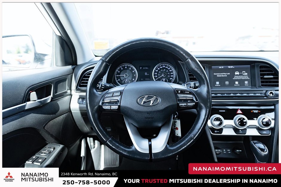 2019 Hyundai Elantra Preferred-16